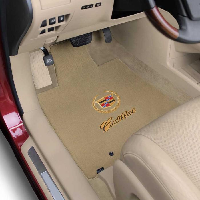 thumbnail image 2 of Lloyd Mats Velourtex Custom Front Floor Mats For Dodge Dakota R/T (1998 & Up) – Choose Your Logo & Carpet Color, Made In USA 2 of 4